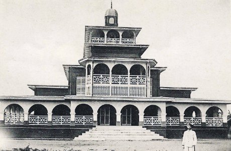 Duala-Palast von King Mango Bell (cropped)