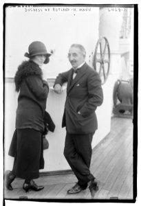 Duchess of Rutland & Harrington Mann LCCN2014718885