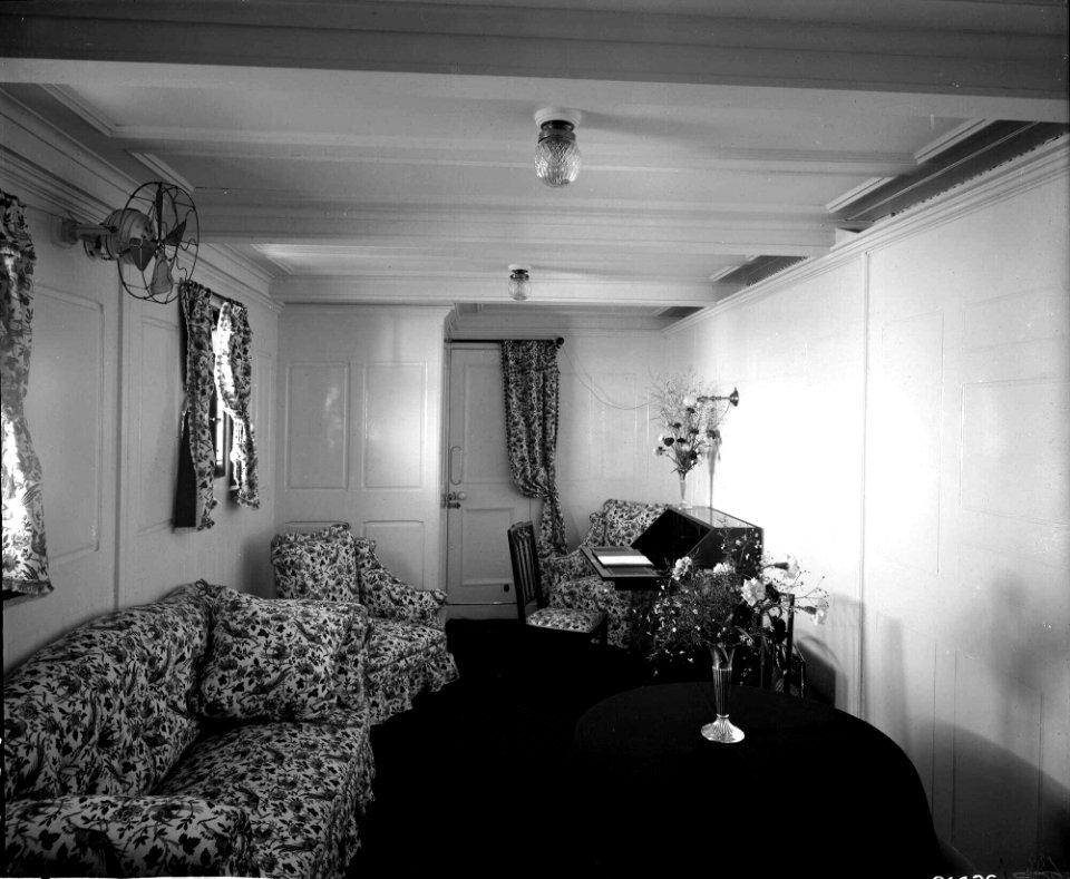 Duchess of Connaught's Sitting Room on the 'Empress of Ireland' (1906) RMG G10658