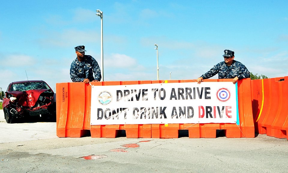 DUI Awareness 131217-N-YB753-009