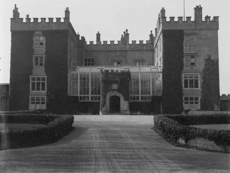 Dunraven Castle East, Southerndown, Bridgend (4641131)