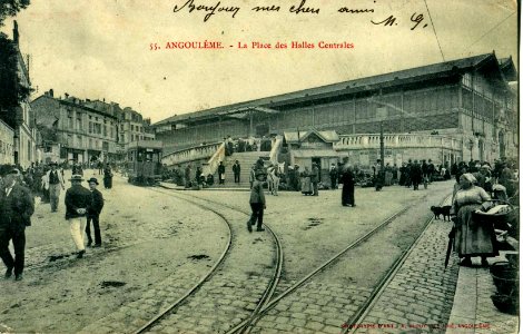 DUPUY PILS 55 - ANGOULEME - La Place des Halles centrales