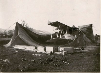 Durch Sturm zerstörte Flugzeuge d.49.Fl.Komp. (BildID 15720319)