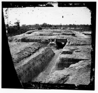 Dutch Gap Canal, James River, Virginia. Confederate fortifications LOC cwpb.00702