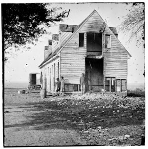 Dutch Gap, Virginia (vicinity). Deserted farm house near Dutch Gap canal LOC cwpb.01936
