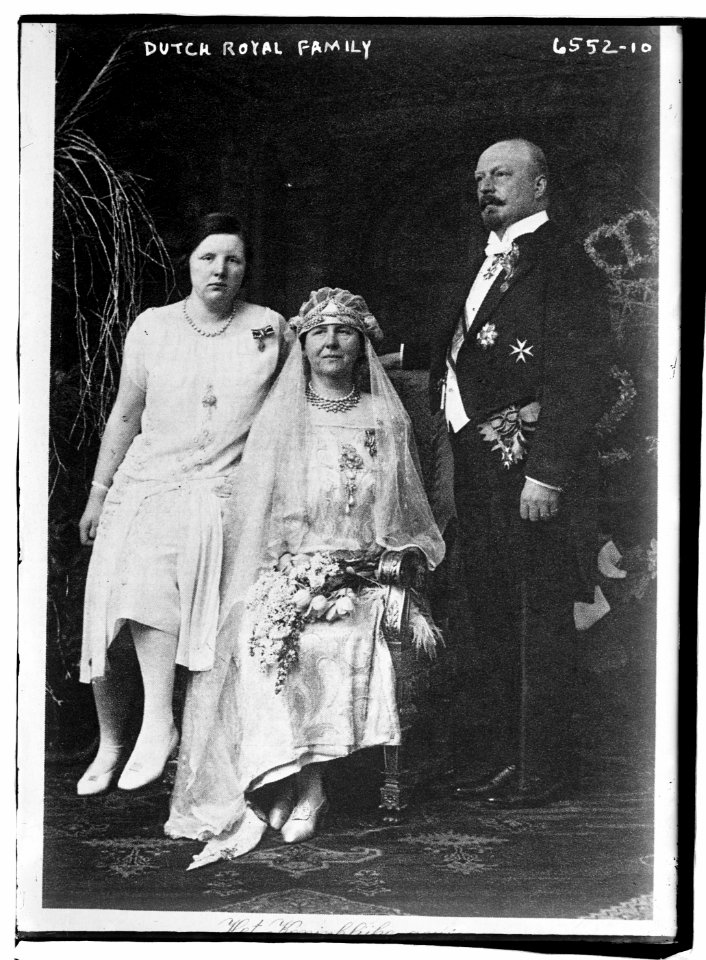 Dutch Royal Family LCCN2014719265