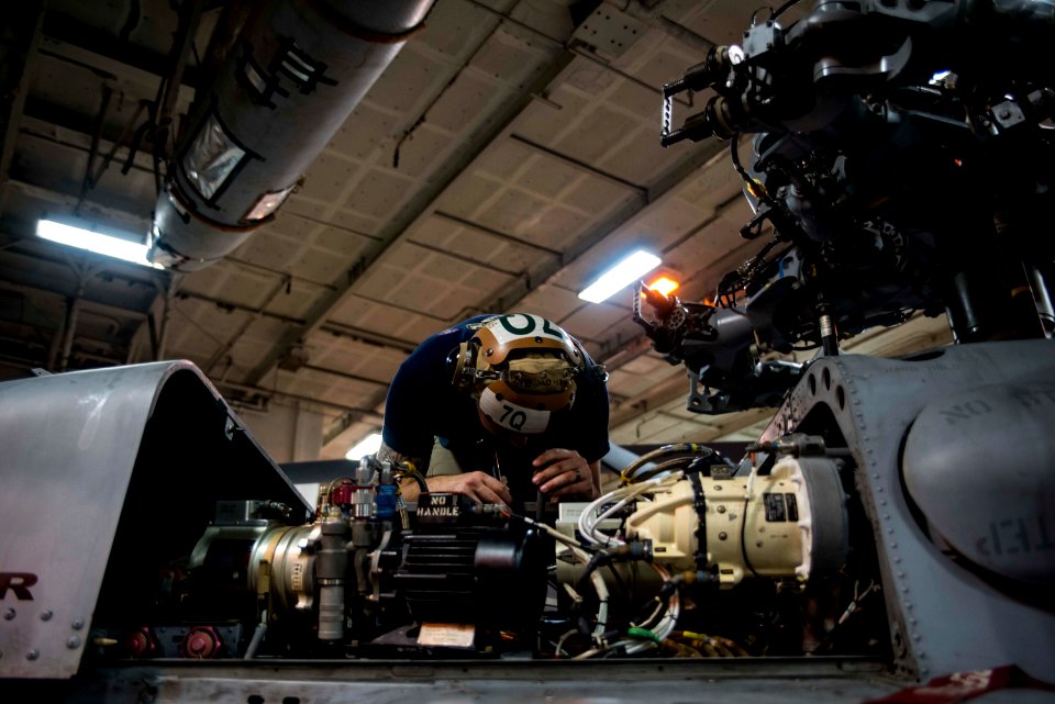 Dwight D. Eisenhower Deployment 161019-N-QI061-054