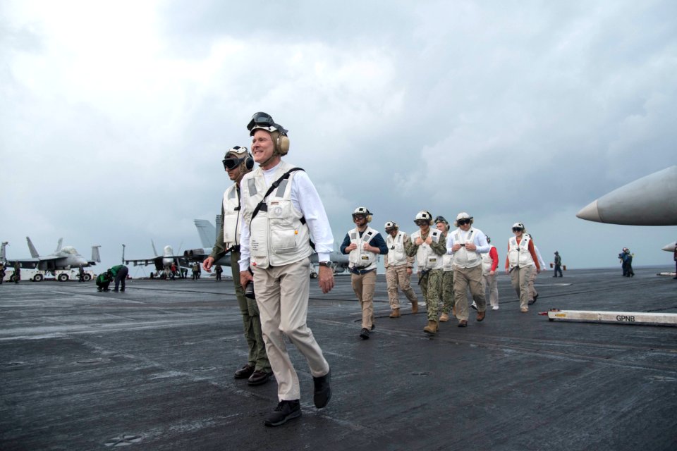 Dwight D. Eisenhower deployment 161124-N-KK394-691