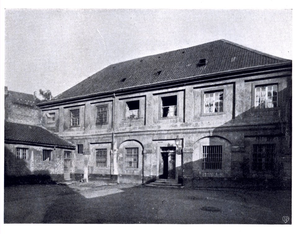 Düsseldorf, Alte Akademie, Schulstr. 2a