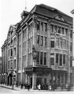 Düsseldorf Geschäftshaus des Generalanzeigers, von Architekt H. vom Endt, Die Architektur des XX. Jahrhunderts - Zeitschrift für moderne Baukunst. Jahrgang 1909, 12