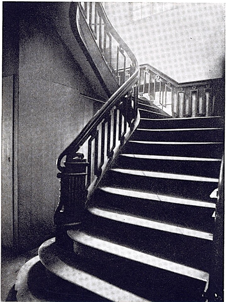 Düsseldorf, Citadellstraße 19, Treppe