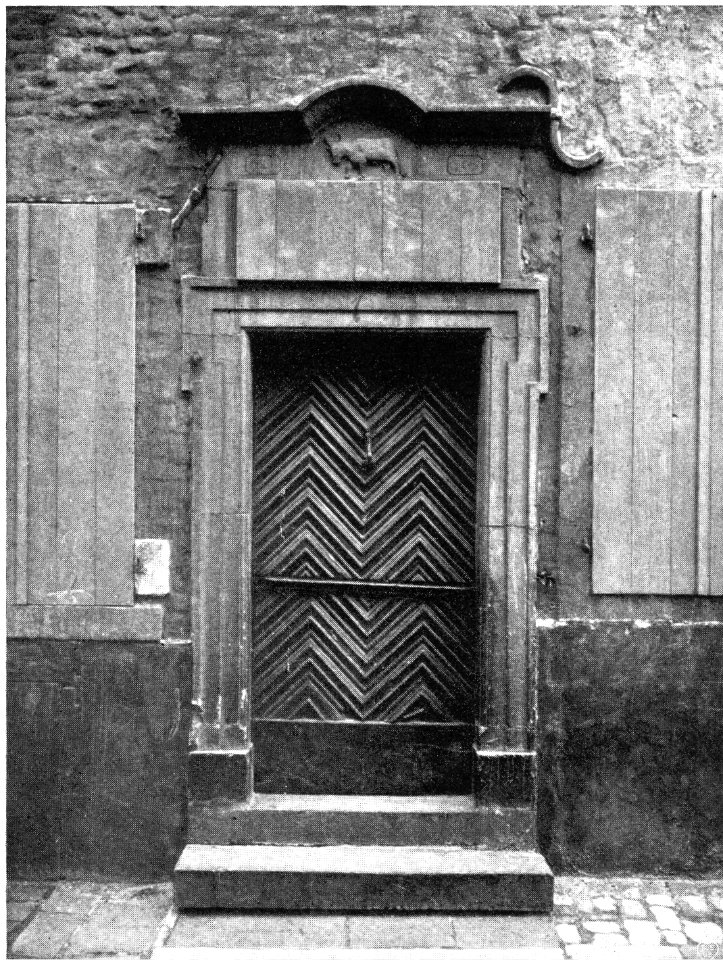 Düsseldorf, Haus Schulstraße 1, Haustür