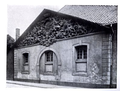 Düsseldorf, Pempelforterstraße, Marstall 2. Giebelfeld