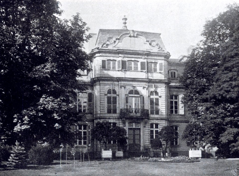 Düsseldorf, Schloß Jägerhof, Hofseite