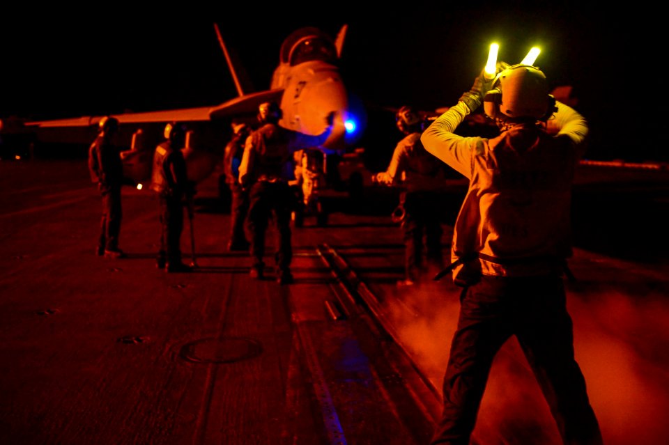 E-A-18G Growler 150528-N-KU391-240