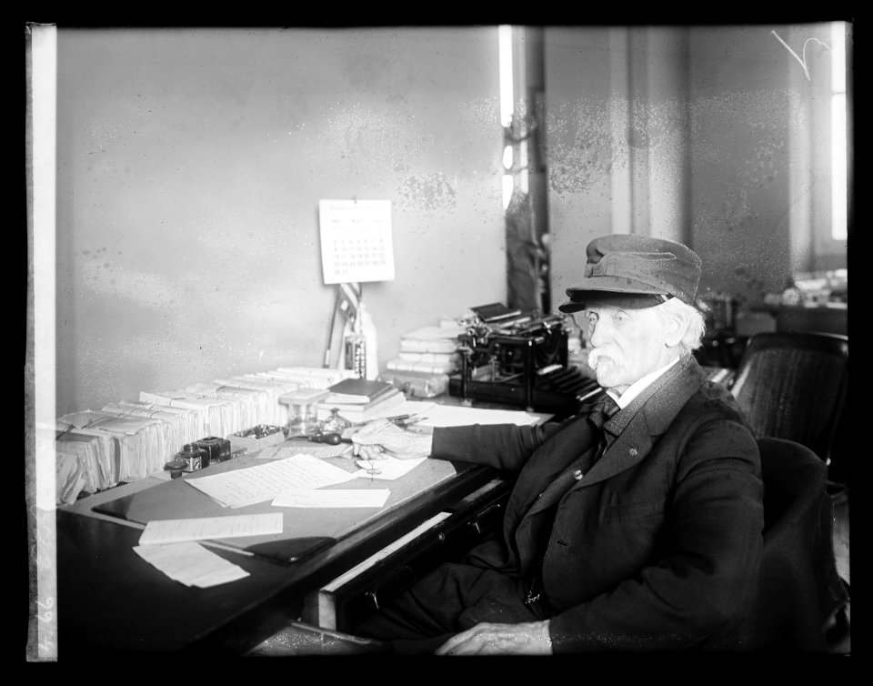 E.B. Simonds Pension Ofc., (5-1-20) LCCN2016851891