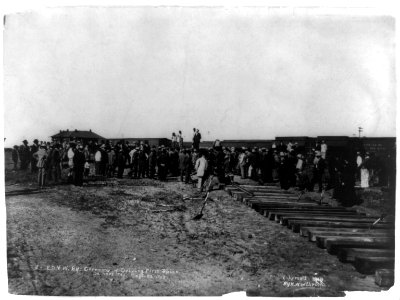 E.O. & W. RY.- Ceremony of driving first spike-Dalhart, Tex.-Sept. 29, 1909 LCCN99400311