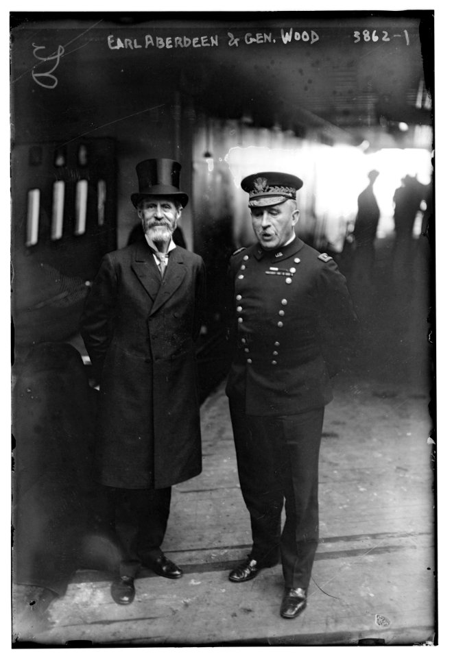 Earl Aberdeen & Gen. Wood LCCN2014701723