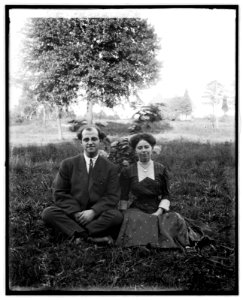 Earl Ritter & wife, Vienna, 1911 LCCN2016852612