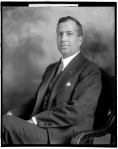 EARLE, JOHN. COM. LCCN2016862222