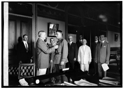 Genl. Pershing, Maj. Michael O'Brian, 7-27-22 LCCN2016846605