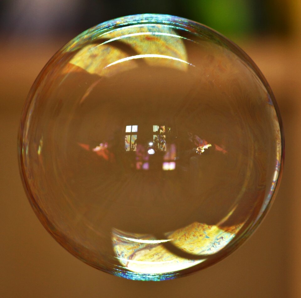 Liquid bubble mirroring