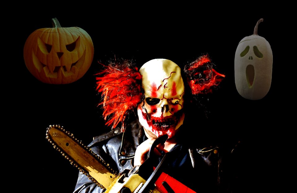 Creepy 31 october fash
