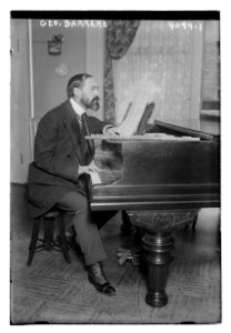 Geo. Barrere (at piano) LCCN2014703707