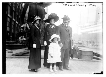 Geo. Gould and family LCCN2014688516