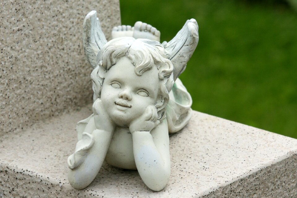 Angel figure silent harmony