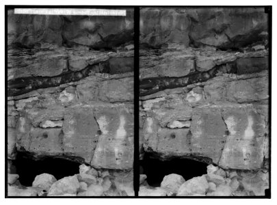 Geology. Layers of flint in limestone, Mashrafieh LOC matpc.02380