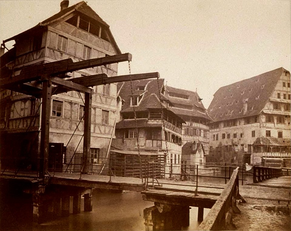Georg Eckert-Strassburg-Zugbruecke am Gerbergraben