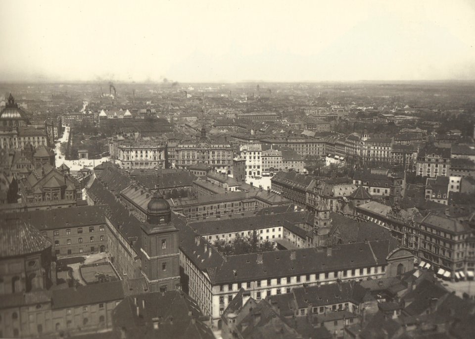 Georg-pettendorfer-frauenkirche-nach-nordwesten-1903