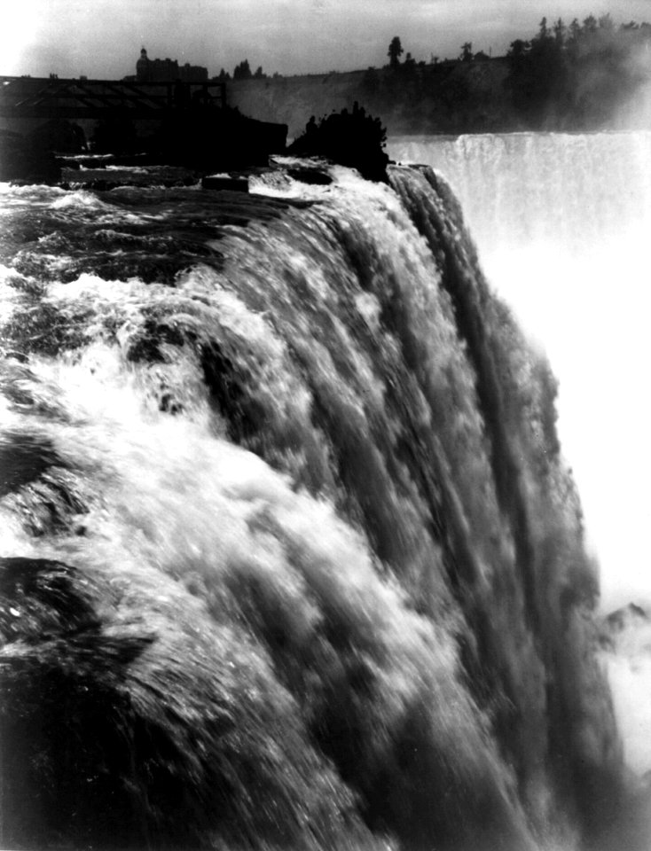 George Barker, Horseshoe Falls No. 3 cph.3b26696