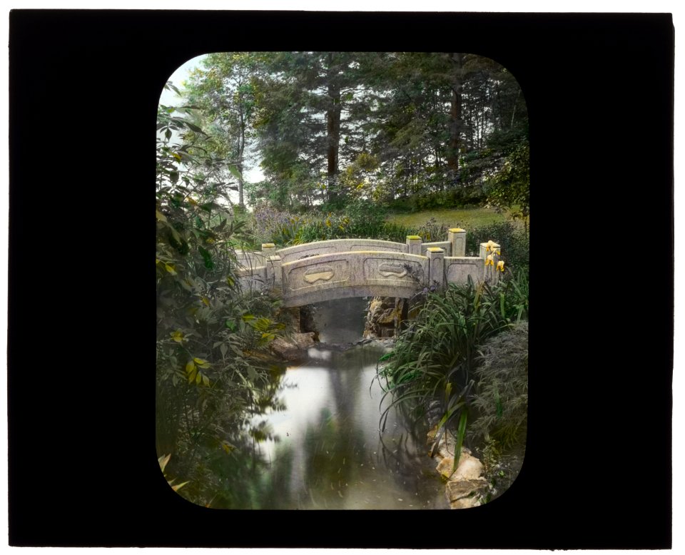 George Fisher Baker house, Tuxedo Park, New York. Bridge LCCN2008676099