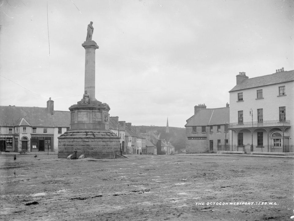 George Glendenning monument-Octagon, Westport, County Mayo (21024450231)