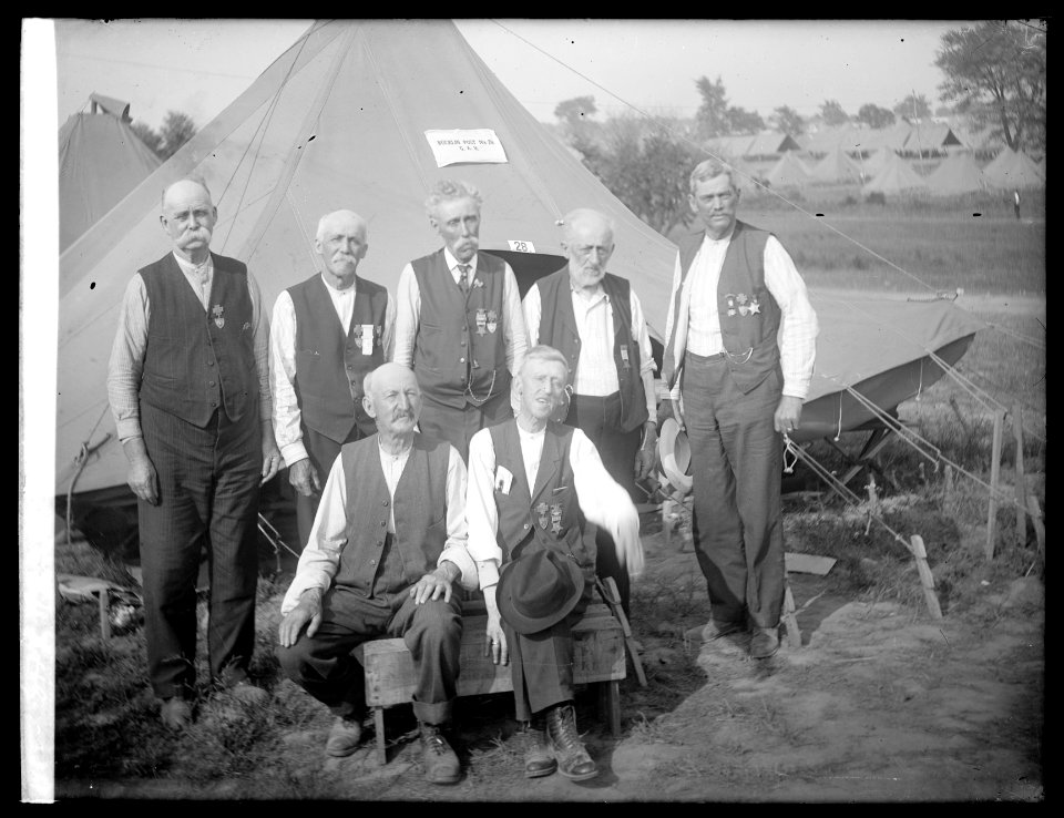 G.A.R. reunion, Gettysburg, (Pennsylvania) LCCN2016826123