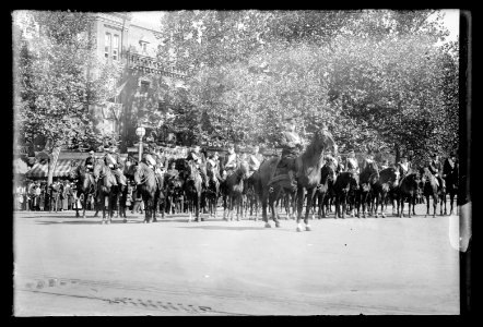 G.A.R. parade, Wash., D.C., 1915 LCCN2016827028