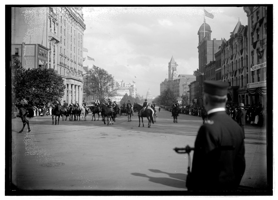 G.A.R. parade, Wash., D.C., 1915 LCCN2016851049