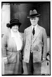 G.W. Loft and wife LCCN2014714801