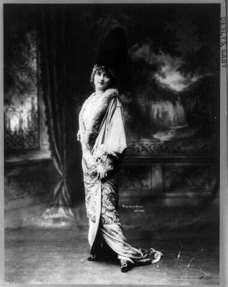 Gaby Deslys, 1884-1920, full length, standing, facing slightly left, in fancy clothing LCCN2005693309