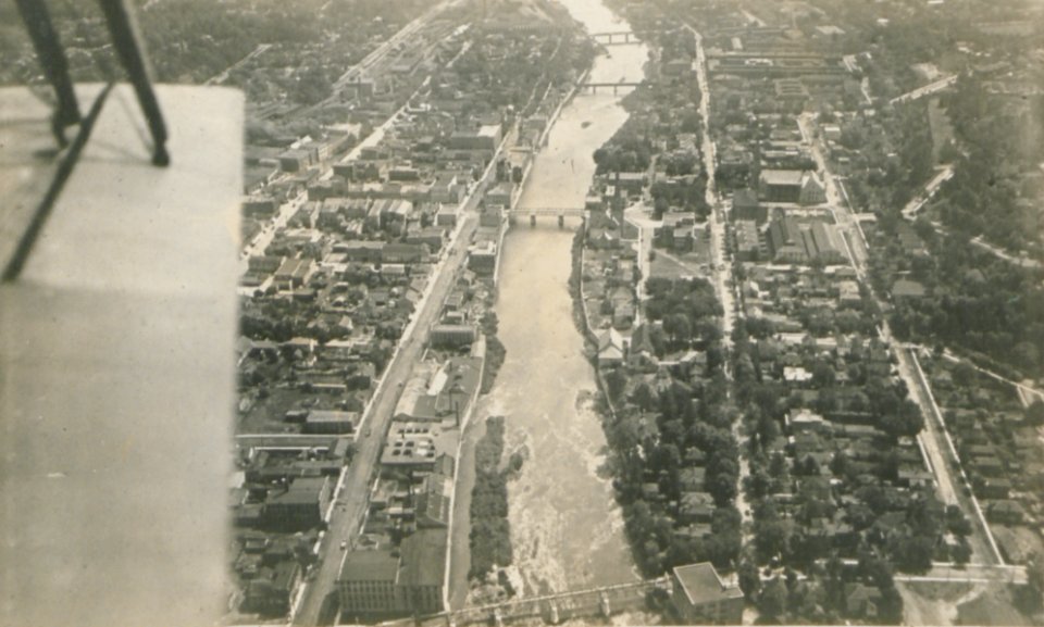 Galt Ontario from the Air (HS85-10-36355)