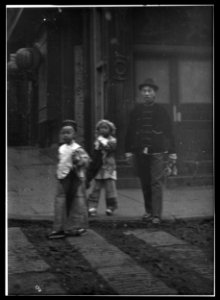 Gambling hall, Jackson Street corner, Chinatown, San Francisco LOC agc.7a55032