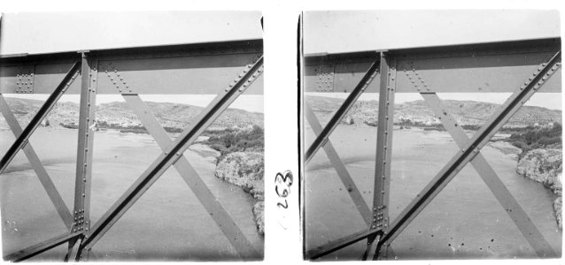 Garcia entre el pont del riu Ebre