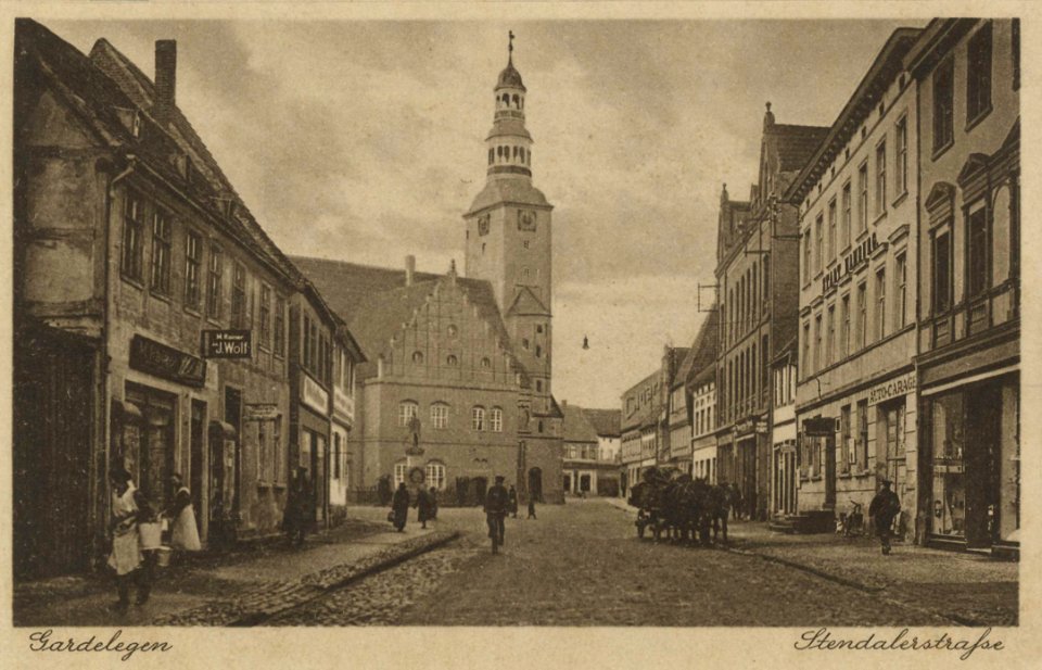 Gardelegen, Sachsen-Anhalt - Stendaler Straße (Zeno Ansichtskarten)
