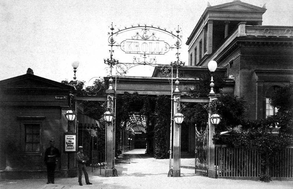 Garden of the Kroll Opera Building, Berlin 1885 (1)