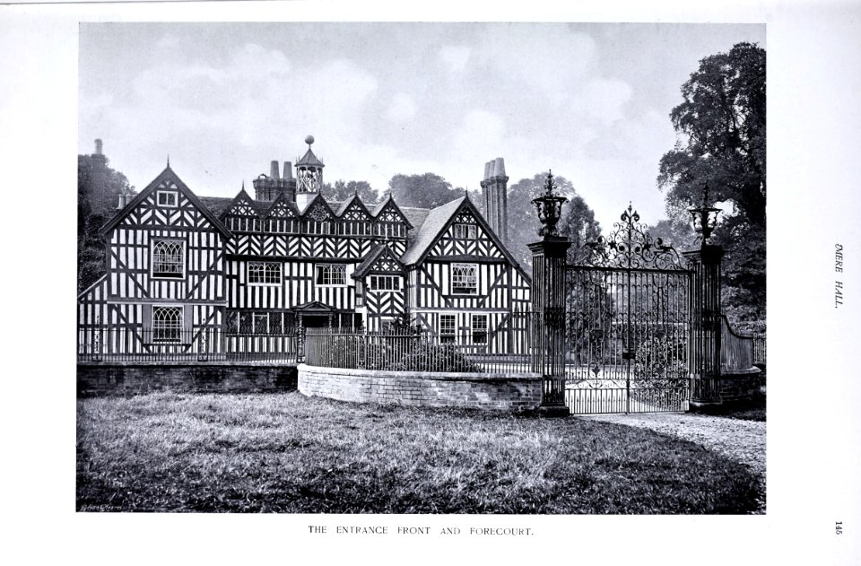 Gardens Old and New Mere Hall 0199