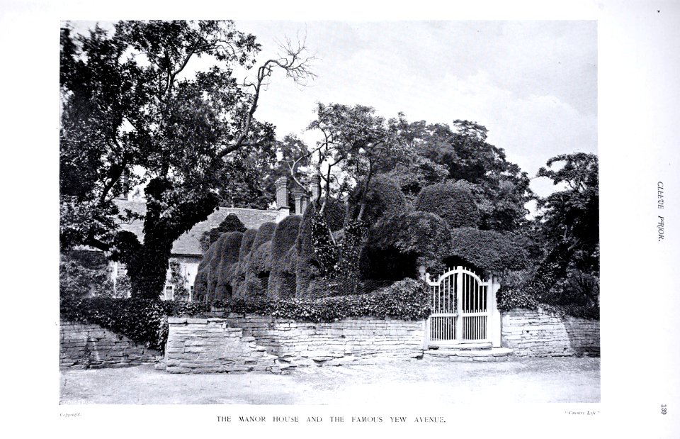 Gardens Old and New Vol 1 Cleeve Prior 0171