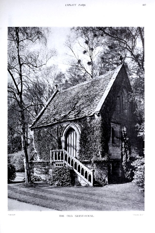 Gardens Old and New Vol 1 Lypiatt Park the old guest-house 0329
