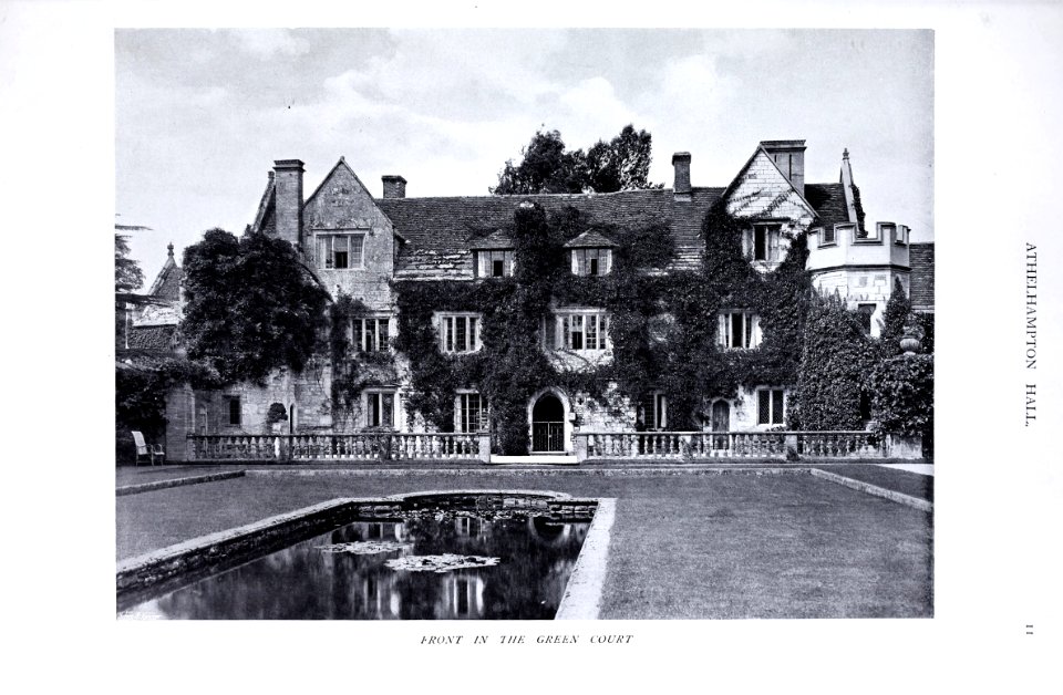 Gardens Old and New Vol 3 Athelhampton Hall front in the Green Court 0057